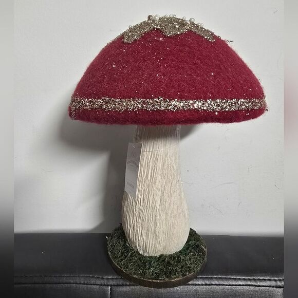 New Glittered Wool Felt Mushroom Christmas Figurine, Wondershop - Picture 1 of 6